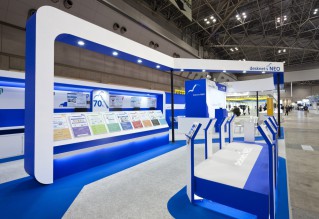 クラウドコンピューティングEXPO 2013 春 desknet's NEOブース ｜展示会設計｜展示会デザイン｜展示会装飾｜株式会社デザインカフェ (8)