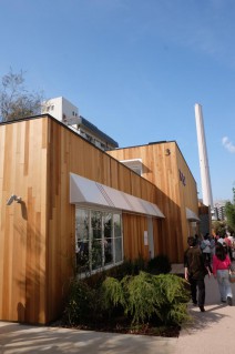 LOG ROAD DAIKANYAMA（ログロード代官山）内のFred Segal（フレッドシーガル）